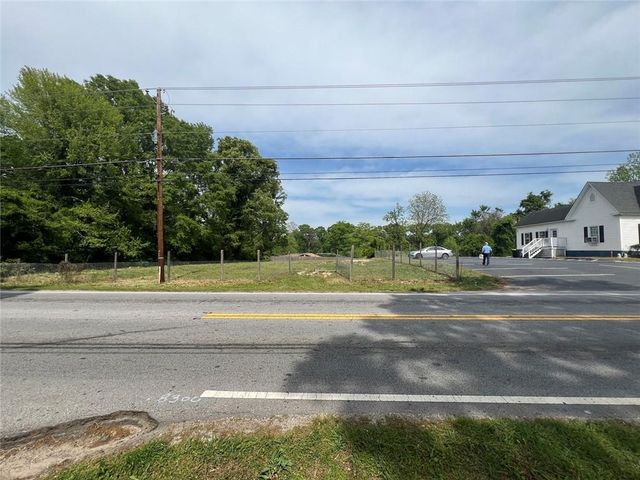 6704 S Sweetwater Road, Lithia Springs, GA 30122
