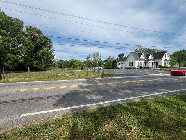 6704 S Sweetwater Road, Lithia Springs, GA 30122