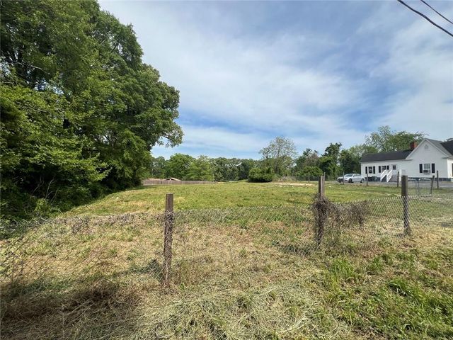 6704 S Sweetwater Road, Lithia Springs, GA 30122