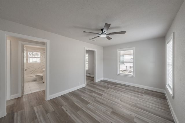 1700 Andrew Avenue, Fort Worth, TX 76105