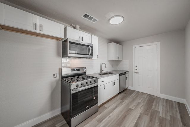 1700 Andrew Avenue, Fort Worth, TX 76105