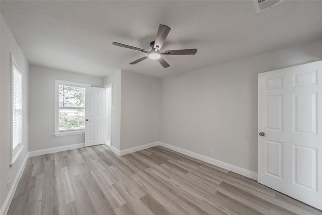 1700 Andrew Avenue, Fort Worth, TX 76105
