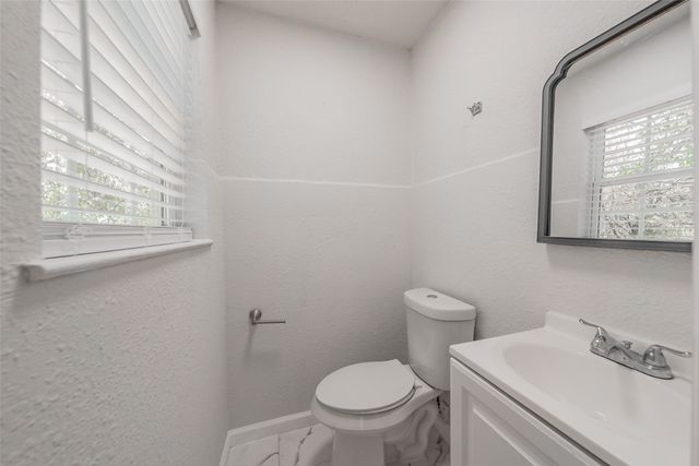 1700 Andrew Avenue, Fort Worth, TX 76105