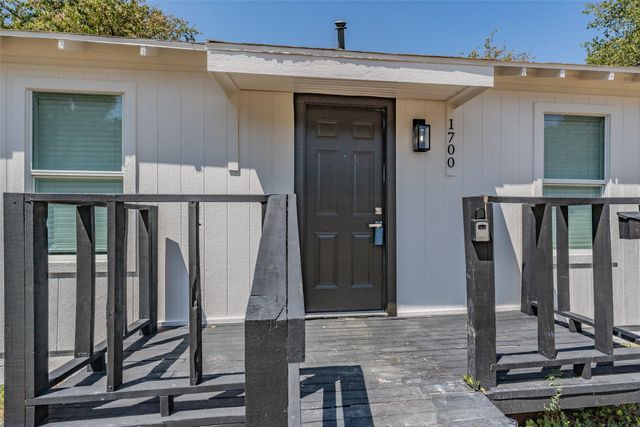 1700 Andrew Avenue, Fort Worth, TX 76105