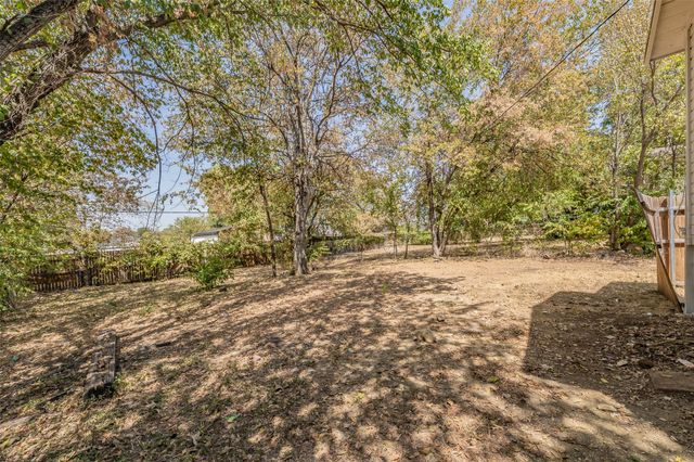 1700 Andrew Avenue, Fort Worth, TX 76105