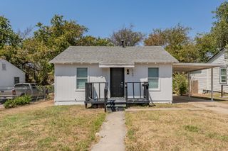 1700 Andrew Avenue, Fort Worth, TX 76105