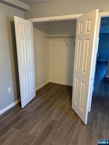 24 S William Street 403, Bergenfield, NJ 07621