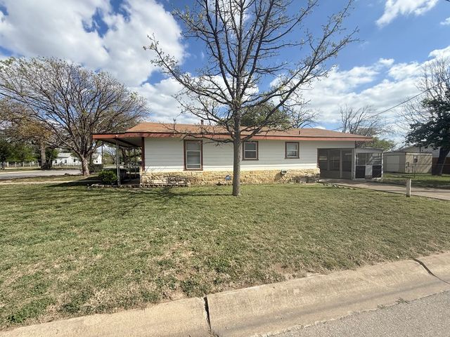 401 Barnett St, Kerrville, TX 78028