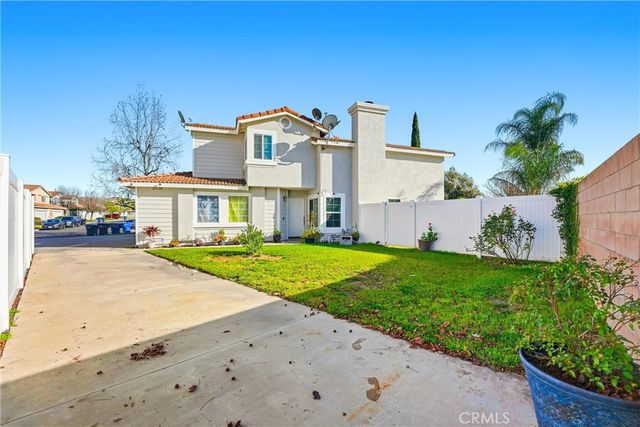 7639 Hillhurst, Riverside, CA 92508