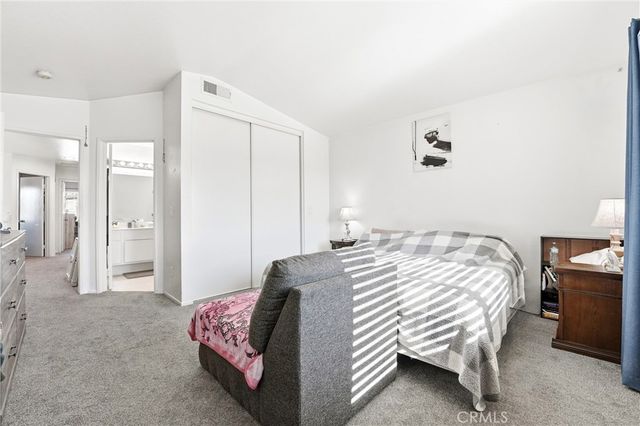 7639 Hillhurst, Riverside, CA 92508