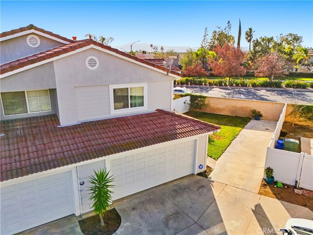 7639 Hillhurst, Riverside, CA 92508