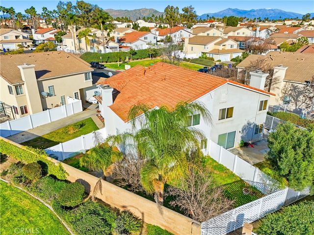 7639 Hillhurst, Riverside, CA 92508