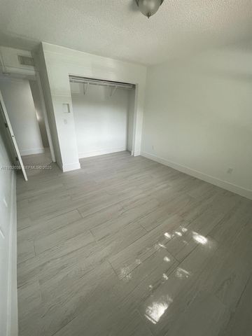 14297 SW 94th Cir Ln 104-28, Miami, FL 33186