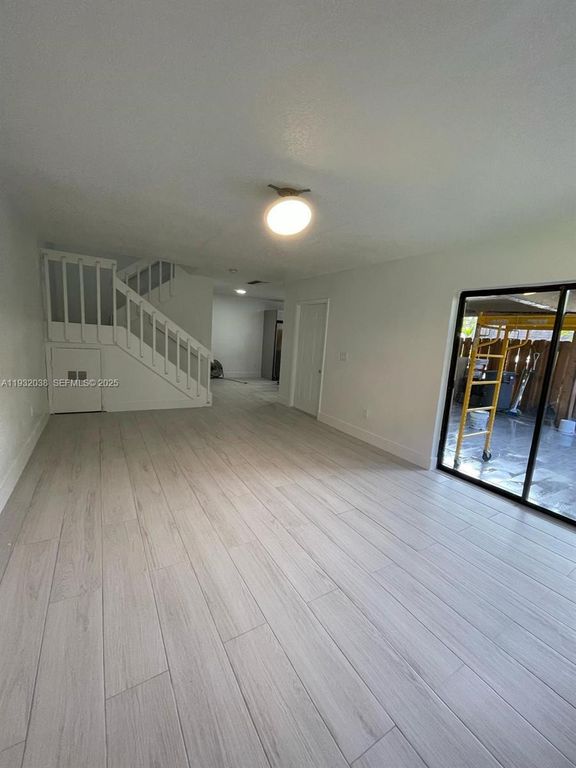 14297 SW 94th Cir Ln 104-28, Miami, FL 33186