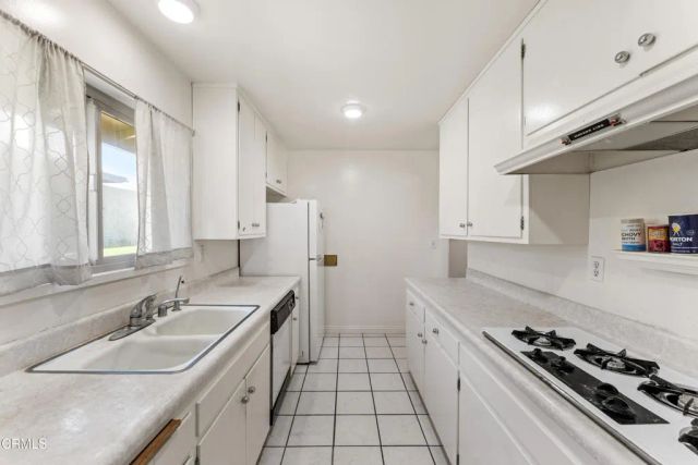 2251 Camilar Drive, Camarillo, CA 93010