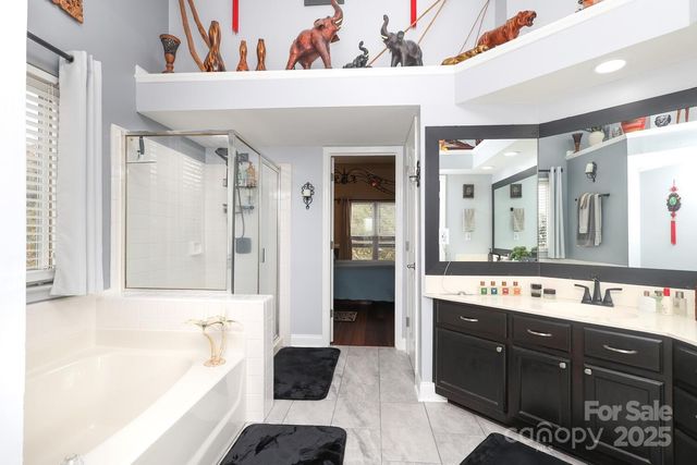 10209 Ashley Farm Drive, Matthews, NC 28105