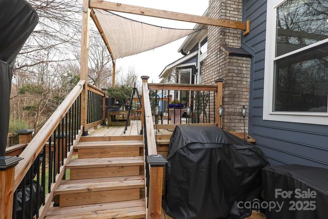 10209 Ashley Farm Drive, Matthews, NC 28105