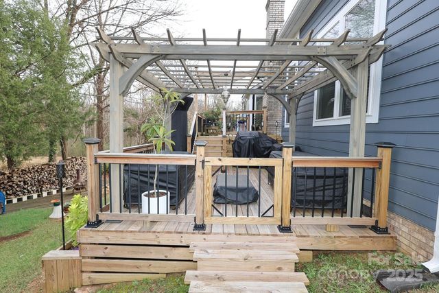 10209 Ashley Farm Drive, Matthews, NC 28105