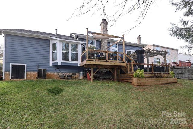 10209 Ashley Farm Drive, Matthews, NC 28105