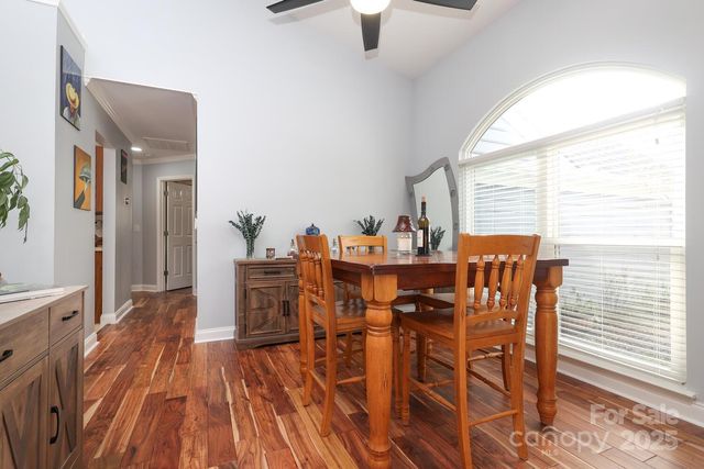 10209 Ashley Farm Drive, Matthews, NC 28105