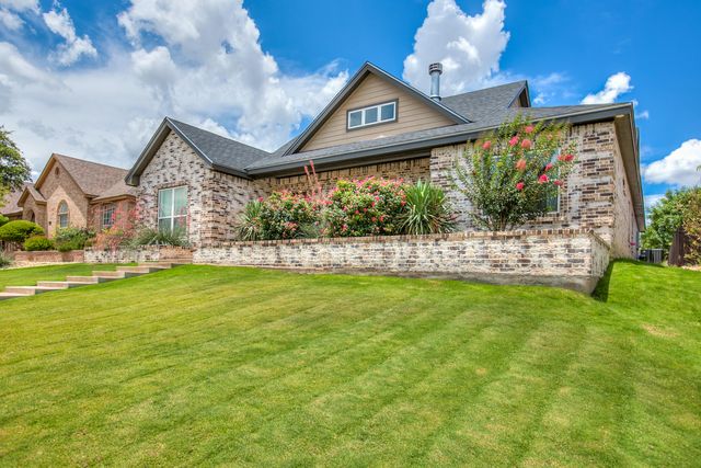 2610 Oak Hills Trail, San Angelo, TX 76904