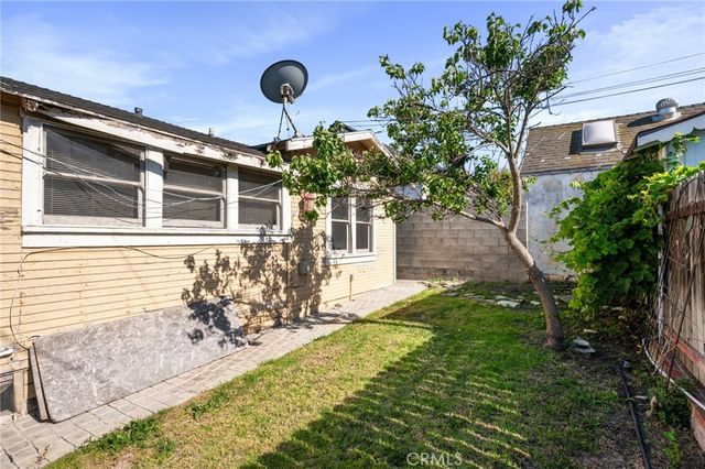 1401 S Weymouth, San Pedro, CA 90732
