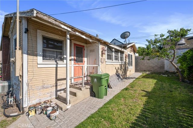 1401 S Weymouth, San Pedro, CA 90732