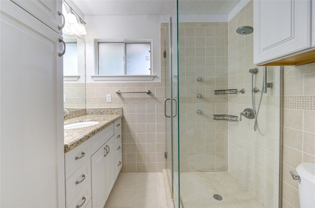 2419 Fairgreen Drive, Missouri City, TX 77489