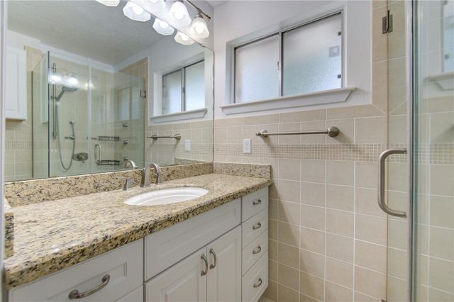 2419 Fairgreen Drive, Missouri City, TX 77489