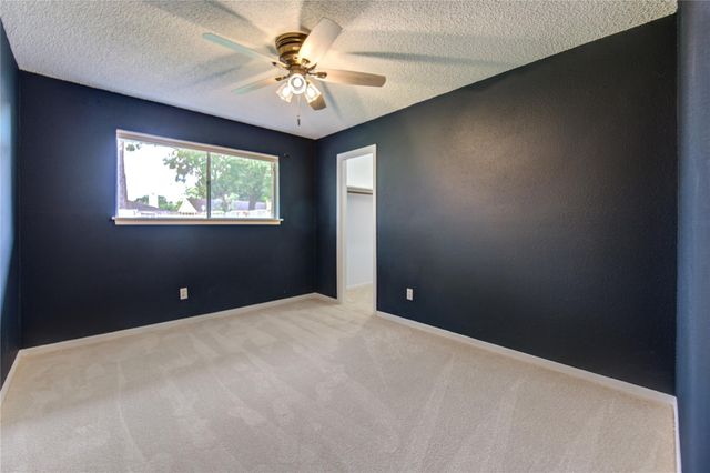 2419 Fairgreen Drive, Missouri City, TX 77489