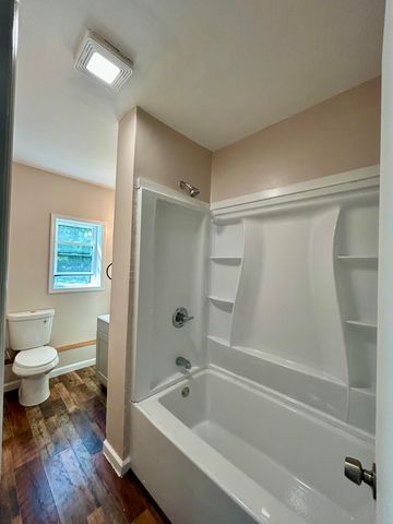 365 W Pine Street, Varnville, SC 29944