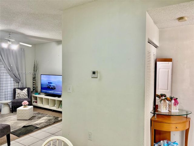 1791 NW 96th Ter 4N, Pembroke Pines, FL 33024