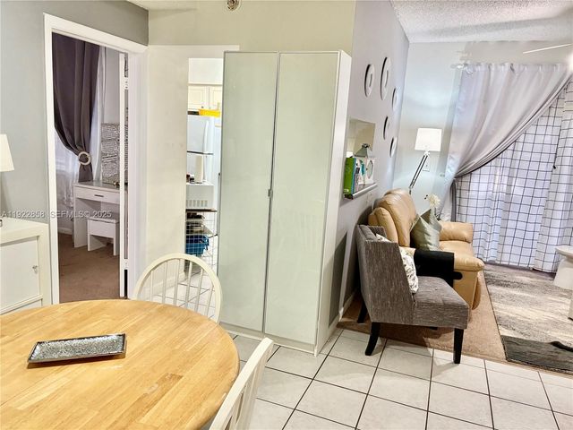 1791 NW 96th Ter 4N, Pembroke Pines, FL 33024