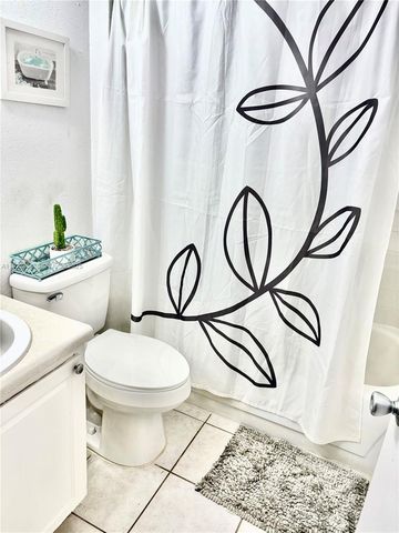 1791 NW 96th Ter 4N, Pembroke Pines, FL 33024