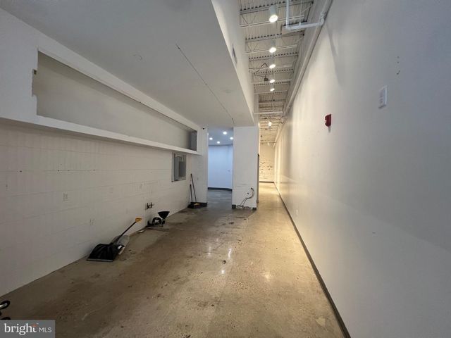 1124 WALNUT ST, Philadelphia, PA 19107