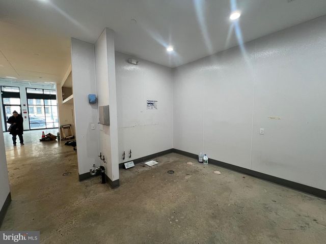 1124 WALNUT ST, Philadelphia, PA 19107