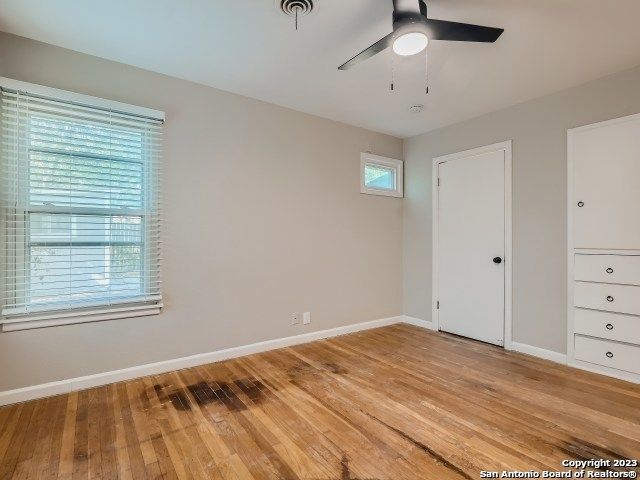 334 SHROPSHIRE DR, San Antonio, TX 78217