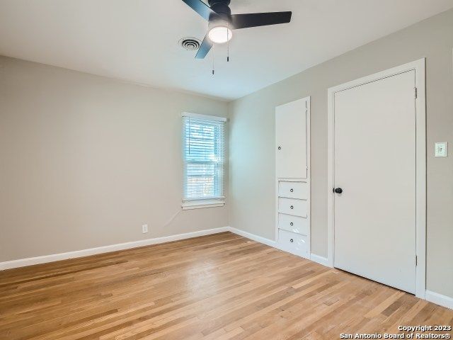 334 SHROPSHIRE DR, San Antonio, TX 78217