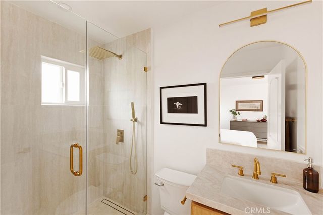 4020 W Avenue 40, Los Angeles, CA 90065