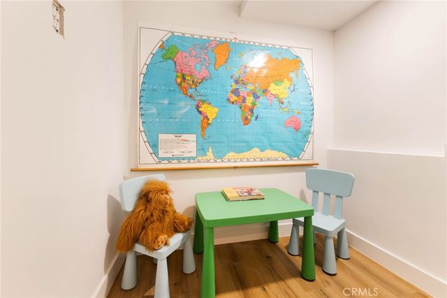 4020 W Avenue 40, Los Angeles, CA 90065