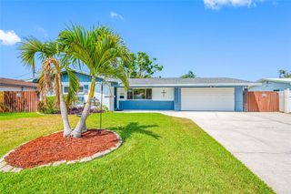 1900 60TH WAY N, St Petersburg, FL 33710