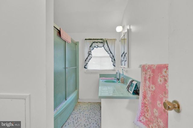 7723 CHARLESMONT RD, Baltimore, MD 21222