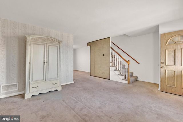 7723 CHARLESMONT RD, Baltimore, MD 21222