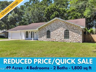 3411 Queen Elizabeth Drive, Ocean Springs, MS 39564