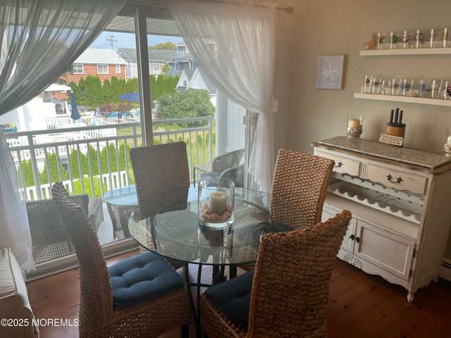 100 3rd Avenue 32, Belmar, NJ 07719