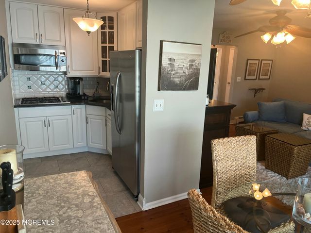 100 3rd Avenue 32, Belmar, NJ 07719