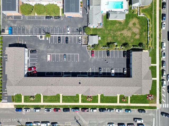 100 3rd Avenue 32, Belmar, NJ 07719