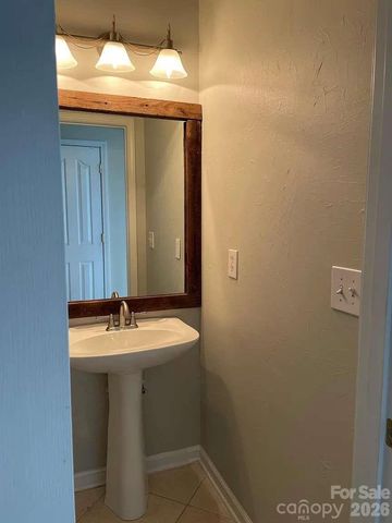 9539 Stawell Drive, Huntersville, NC 28078