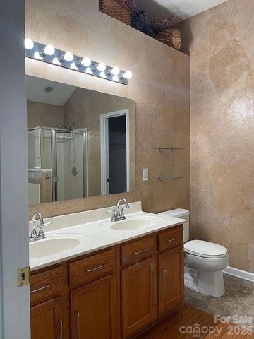 9539 Stawell Drive, Huntersville, NC 28078