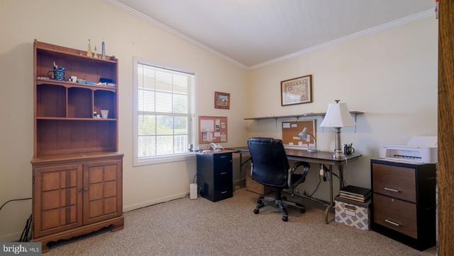 54 NESHAMINY FALLS CIR, North Wales, PA 19454